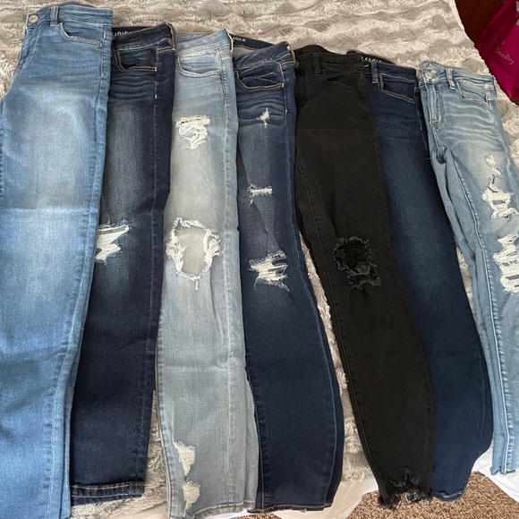 BUNDLE! American Eagle Jeans bundle size 4R - Picture 2 of 9